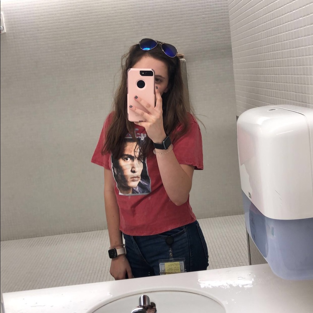 Meet your Posher, Alexis